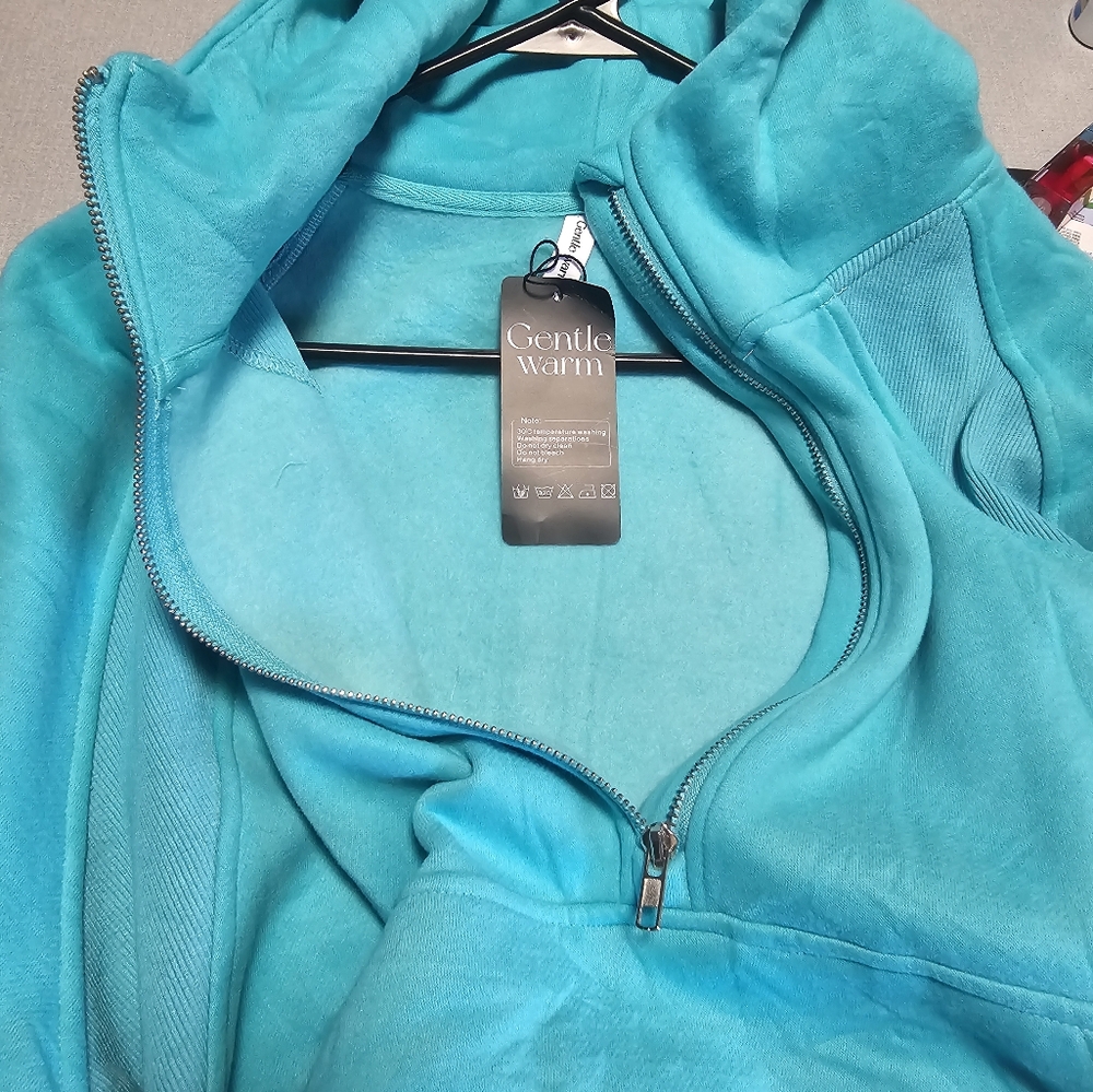 Womens gentlewarm 1/4 zip scuba style- SZ-XXL fit like a l/xl